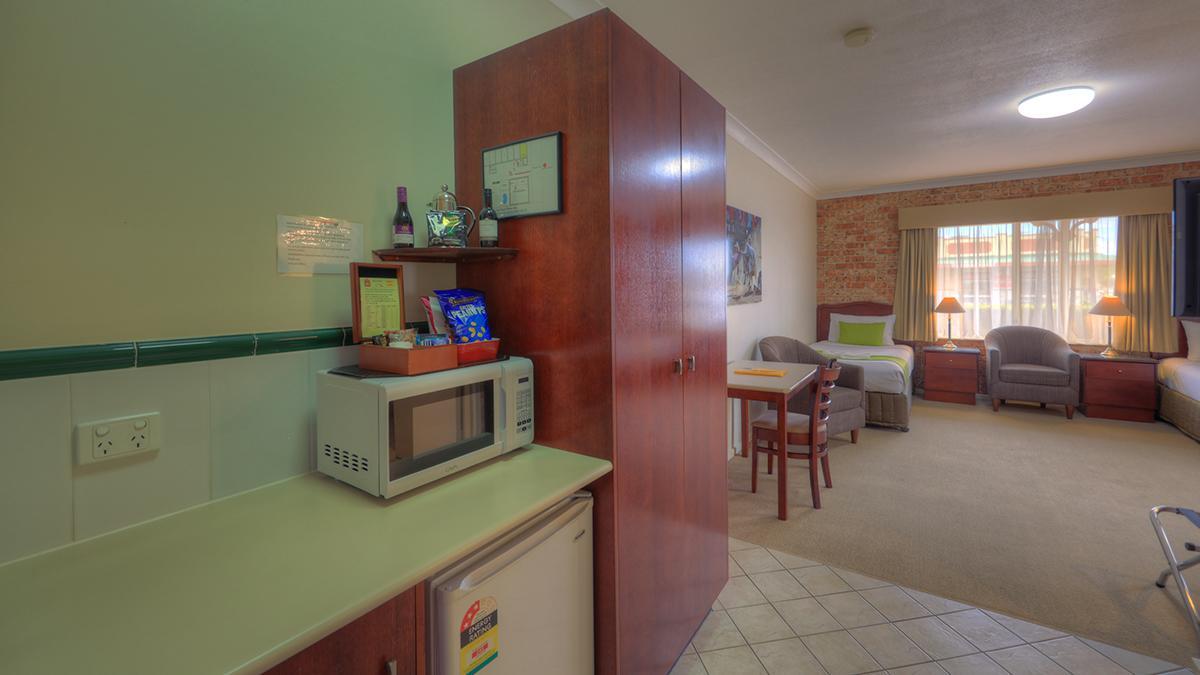 Endeavour Court Motor Inn Anafi Exterior foto